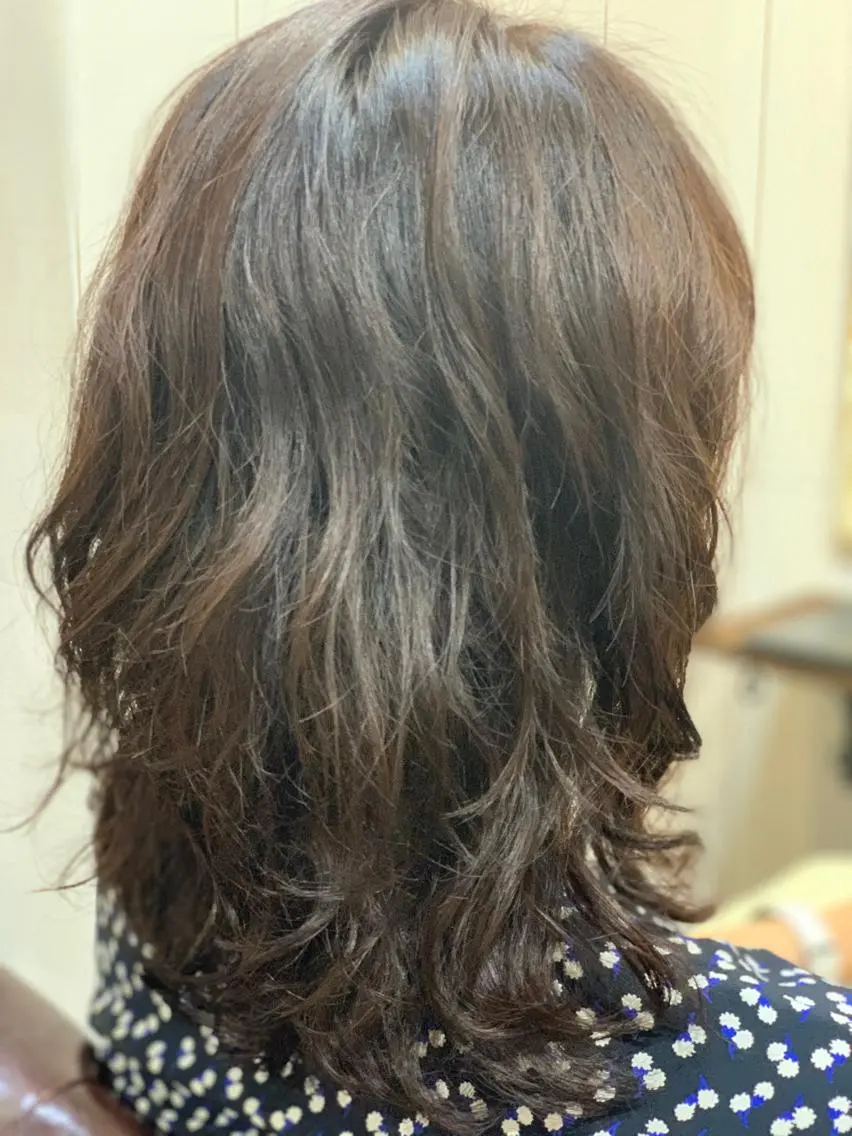 ミディアム 前井 正人のヘアスタイル