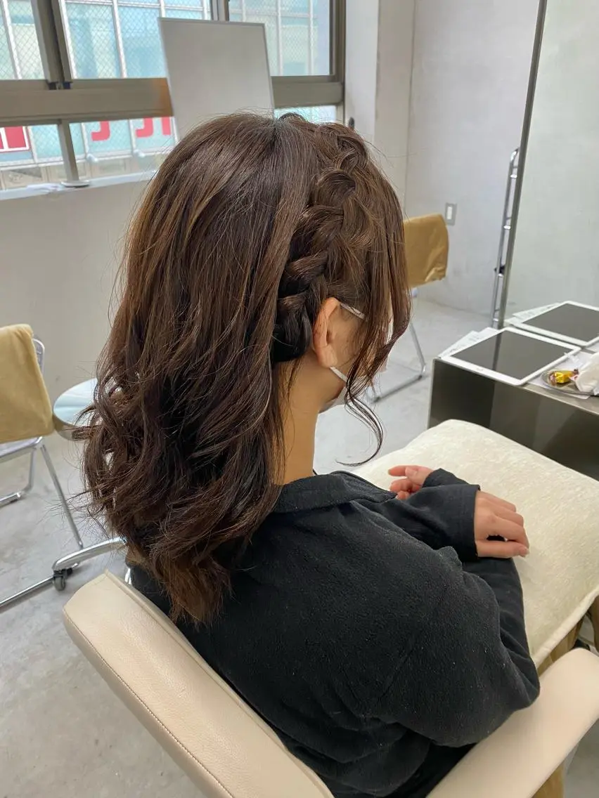 セミロング カラー ヘアアレンジ Kaho/大阪心斎橋 ボブ/レイヤー/艶髪のヘアスタイル
