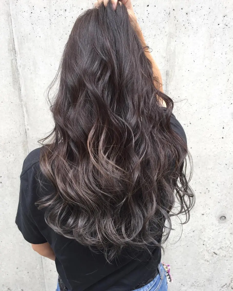 ロング カラー パーマ ヘアアレンジ メンズ キッズ ネイル マツエク・マツパ メンズハイライト メンズハイトーン ブルーカラー ブルージュ グラデーションカラー 顔まわりレイヤー× 韓国ヘアオタベシンヤのヘアスタイル