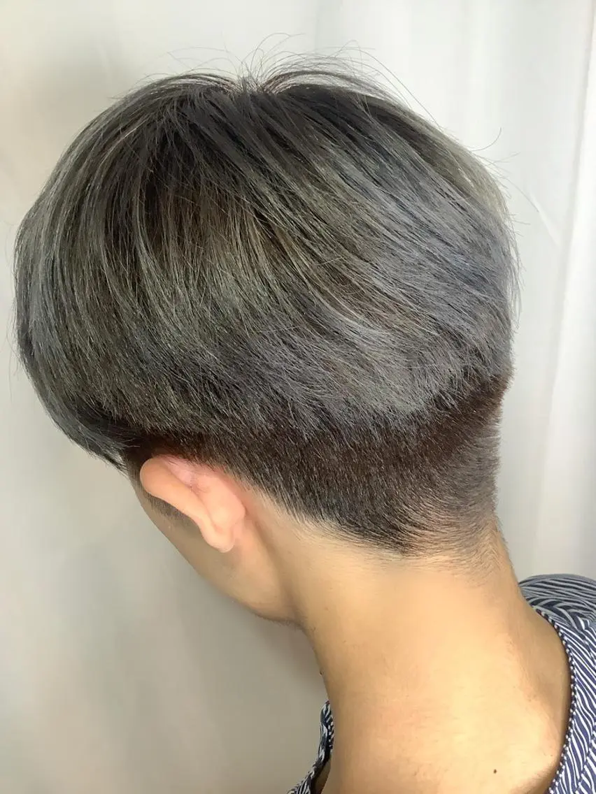 カラー メンズ メンズブリーチ ブリーチ ミント ブリーチなしカラー 稲田 全将のヘアスタイル