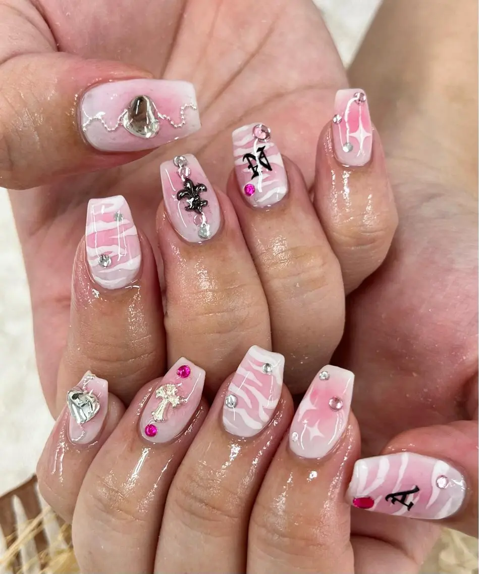 ネイル ハンドネイル Basic町田本店 Suzunaのネイルデザイン