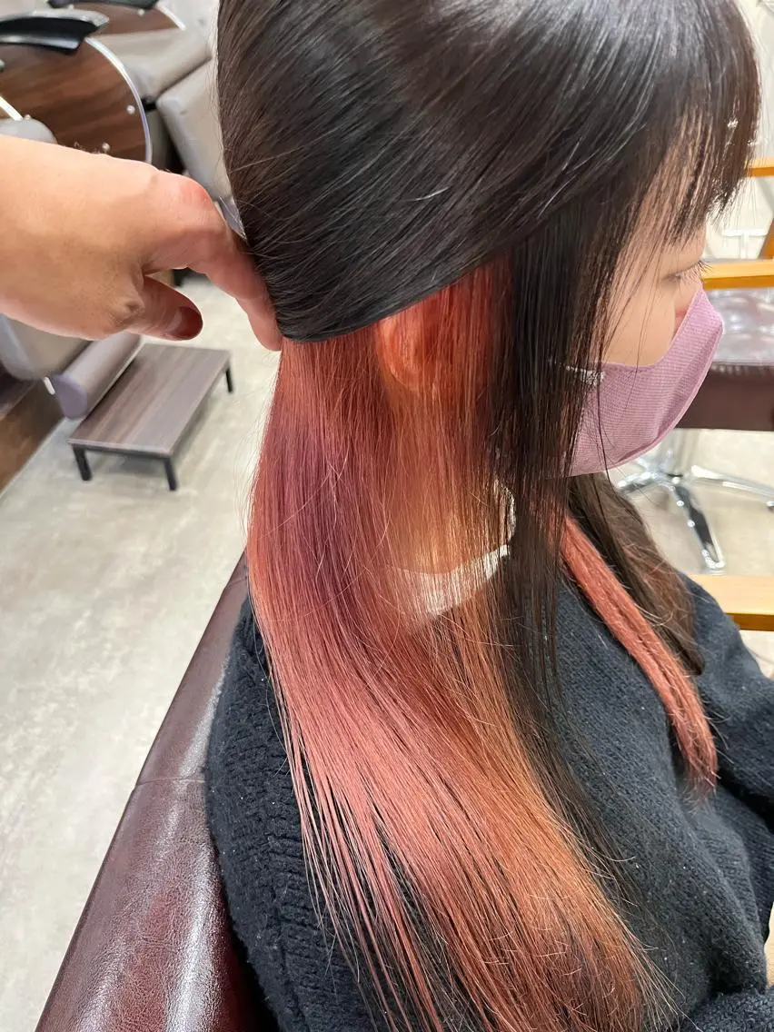 ロング カラー バレイヤージュ ブリーチ ケアブリーチ ダブルカラー イヤリングカラー ヘアカラー hair salon mementoのヘアスタイル