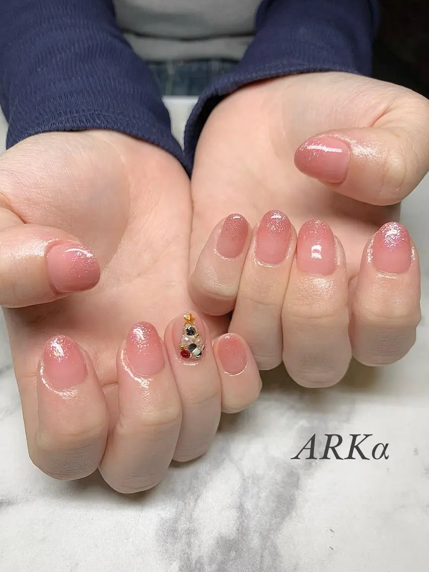 ショート ネイル ハンドネイル Nailsalon ARKαのネイルデザイン