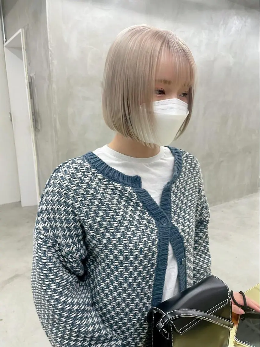 ミディアム カラー パーマ ヘアアレンジ メンズ ミディアムパーマ メンズバレイヤージュ メンズブリーチ センターパート フェードカット ハイトーン/レイヤー 🌸さくらのヘアスタイル