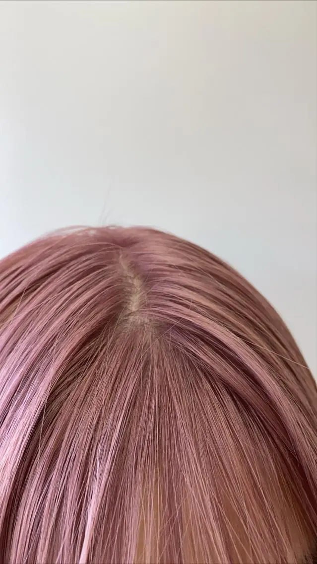 ミディアム stylist トモヤのヘアスタイル
