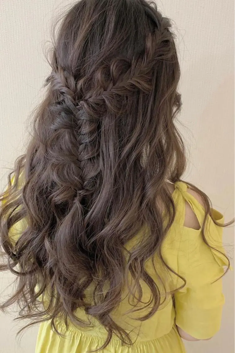 セミロング カラー ヘアアレンジ ヘアセット Aloa透明感ヘア ♡kanami♡のヘアスタイル