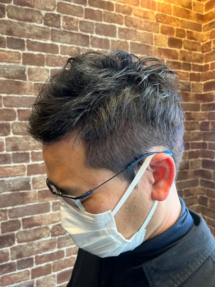 ショート カラー パーマ ヘアアレンジ メンズ キッズ ネイル マツエク・マツパ アイブロウ メンズブリーチ メンズハイライト メンズインナーカラー メンズ韓国風 ブリーチ 久木原 ゆりのヘアスタイル