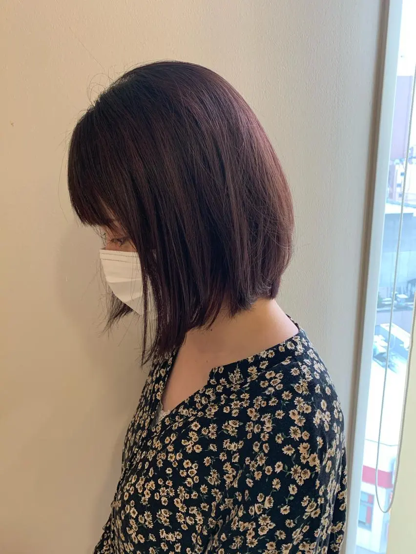 ショート カラー ベージュカラー ピンクカラー ピンクベージュ ヘアカラー トリートメント 顔まわりカット✄ ベージュカラー🧸のヘアスタイル