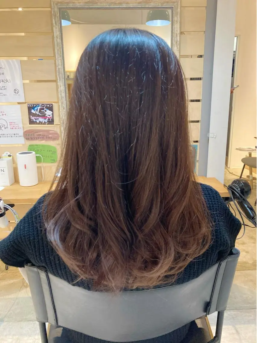 セミロング カラー ベージュカラー ピンクカラー ピンクベージュ 【女性指名No.1】 西口直子のヘアスタイル