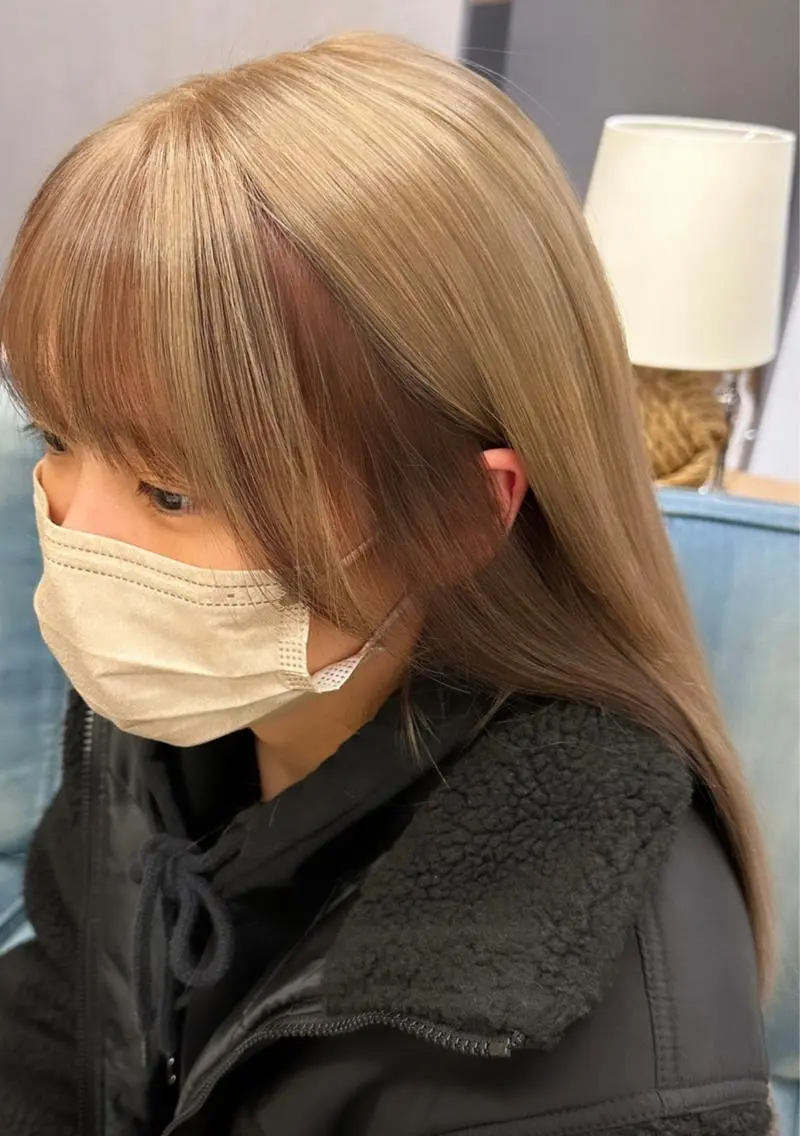 ロング カラー ベージュカラー インナーカラー ヘアカラー トリートメント ハイトーン/ボブ/ レイヤー💫カイセイのヘアスタイル