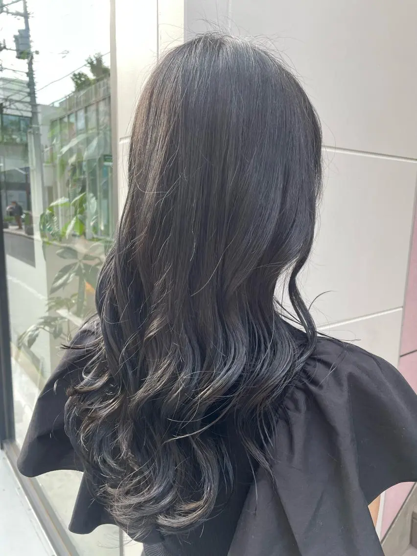 ロング カラー 黒髪 🫧💎森下 真結💎🫧のヘアスタイル