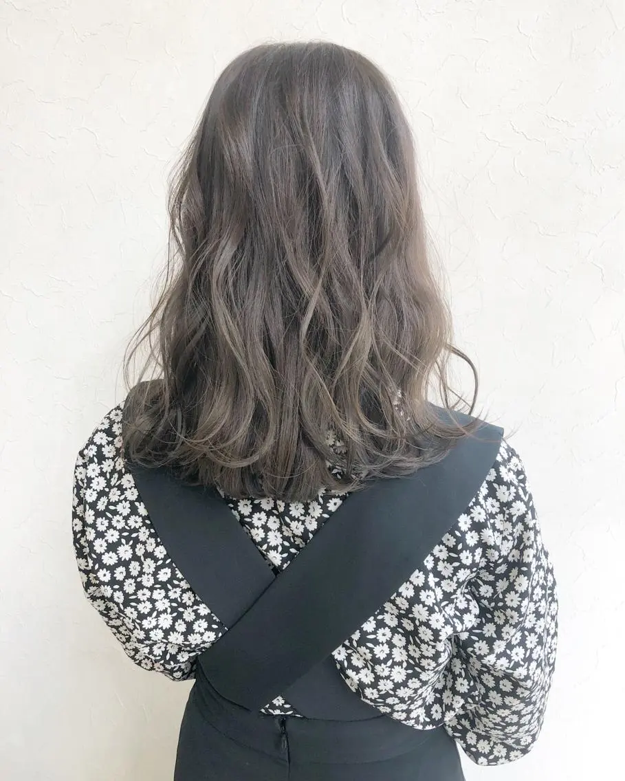 セミロング カラー ヘアカラー 縮毛矯正 トリートメント nakahara madokaのヘアスタイル