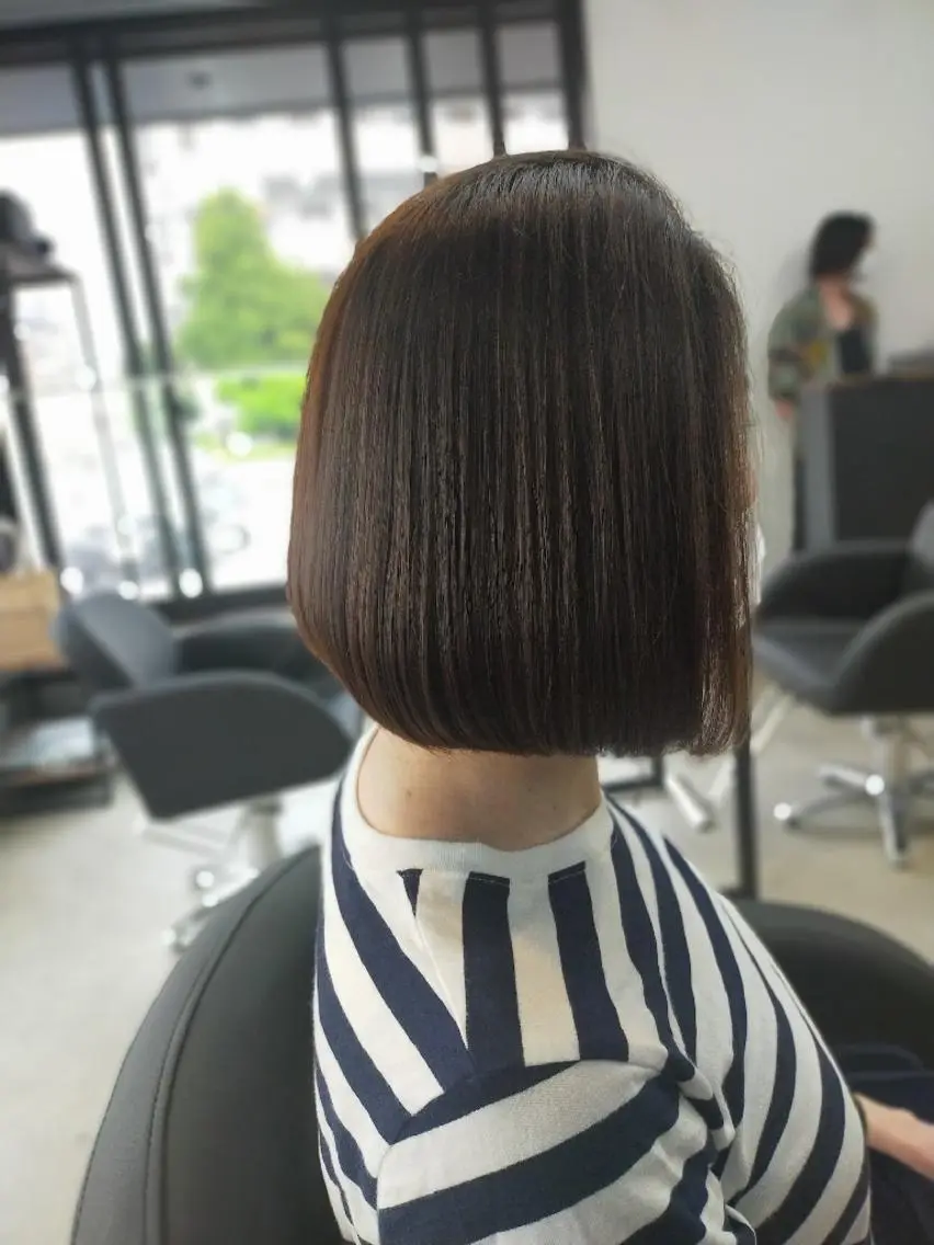 ショート NANAI HIROKIのヘアスタイル