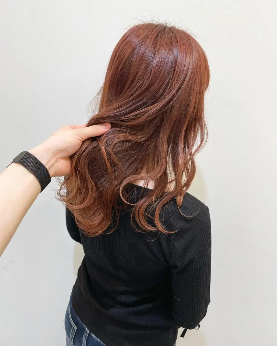 セミロング カラー ブラウンカラー ピンクカラー ピンクブラウン Loob.TOKYO MIYA🌈のヘアスタイル