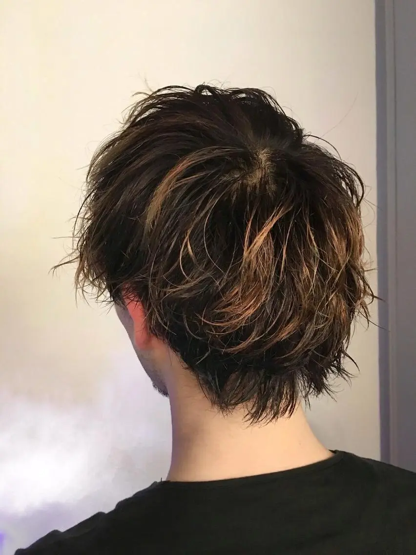 ショート パーマ メンズ メンズパーマ カット ヘアカラー パーマ 山下 直人のヘアスタイル