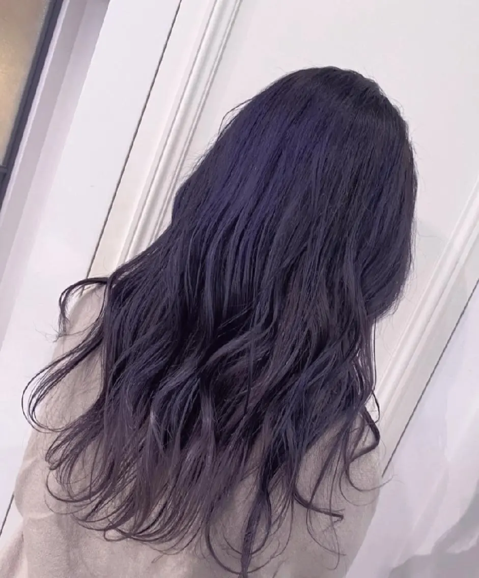 ロング カラー ヘアカラー 大場 友稀のヘアスタイル