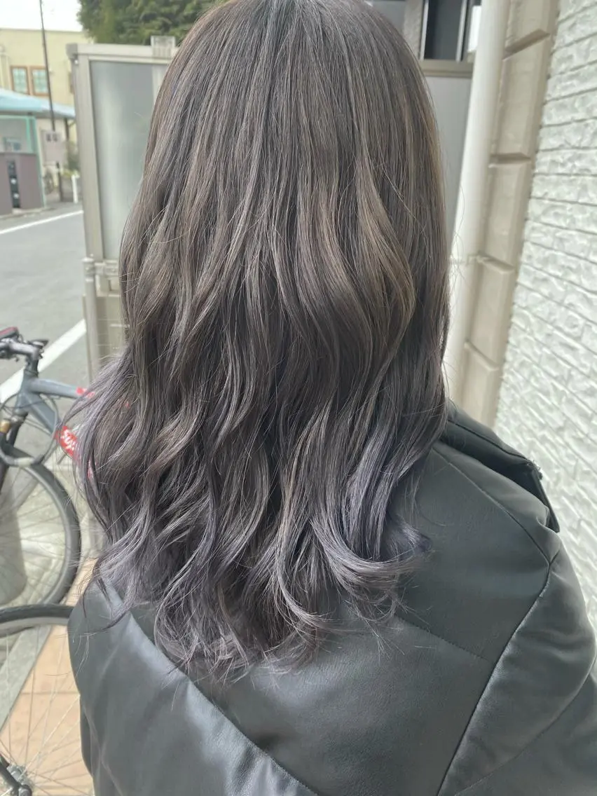 カラー グラデーションカラー 透明感ブリーチ ハイトーンウエダのヘアスタイル
