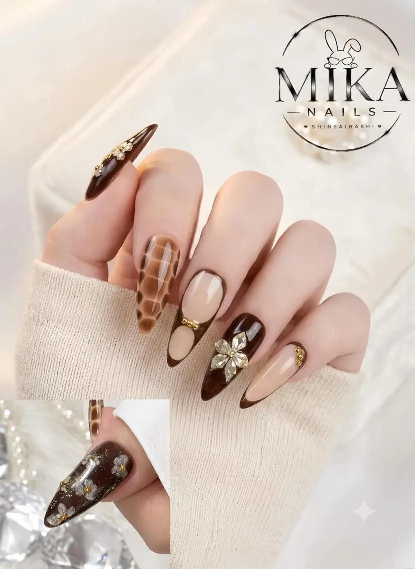 ネイル アートネイル チークネイル ドット フットネイル フレンチネイル ハンドネイル Mika Nails 心斎橋のネイルデザイン