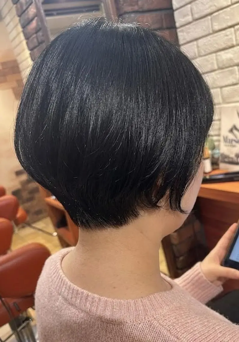 ショート カラー ショートボブ 黒髪 ボブ くびれヘア レイヤーカット カット トリートメント ヘッドスパ flencia 丸 和博|カットのヘアスタイル