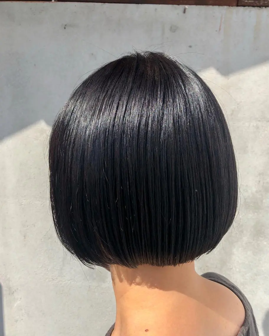 ショート ボブ カット 佐藤 美聡のヘアスタイル
