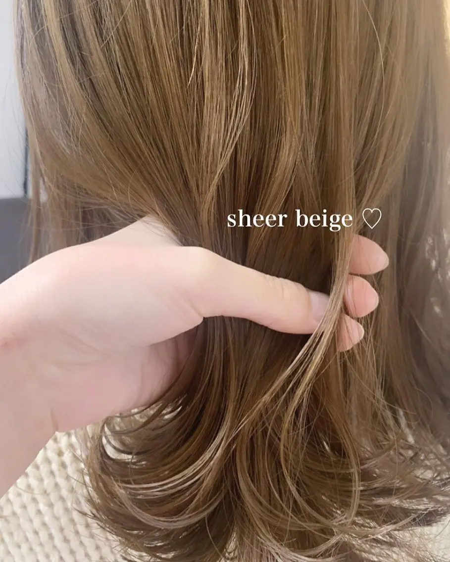 ミディアム カラー ベージュカラー ブリーチ ブリーチなしカラー HARUKA ⭐️モデル募集中⭐️のヘアスタイル