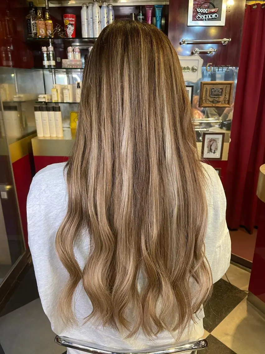 セミロング エクステ ハイライト 👑派手髪/カット 👑ANRYのヘアスタイル