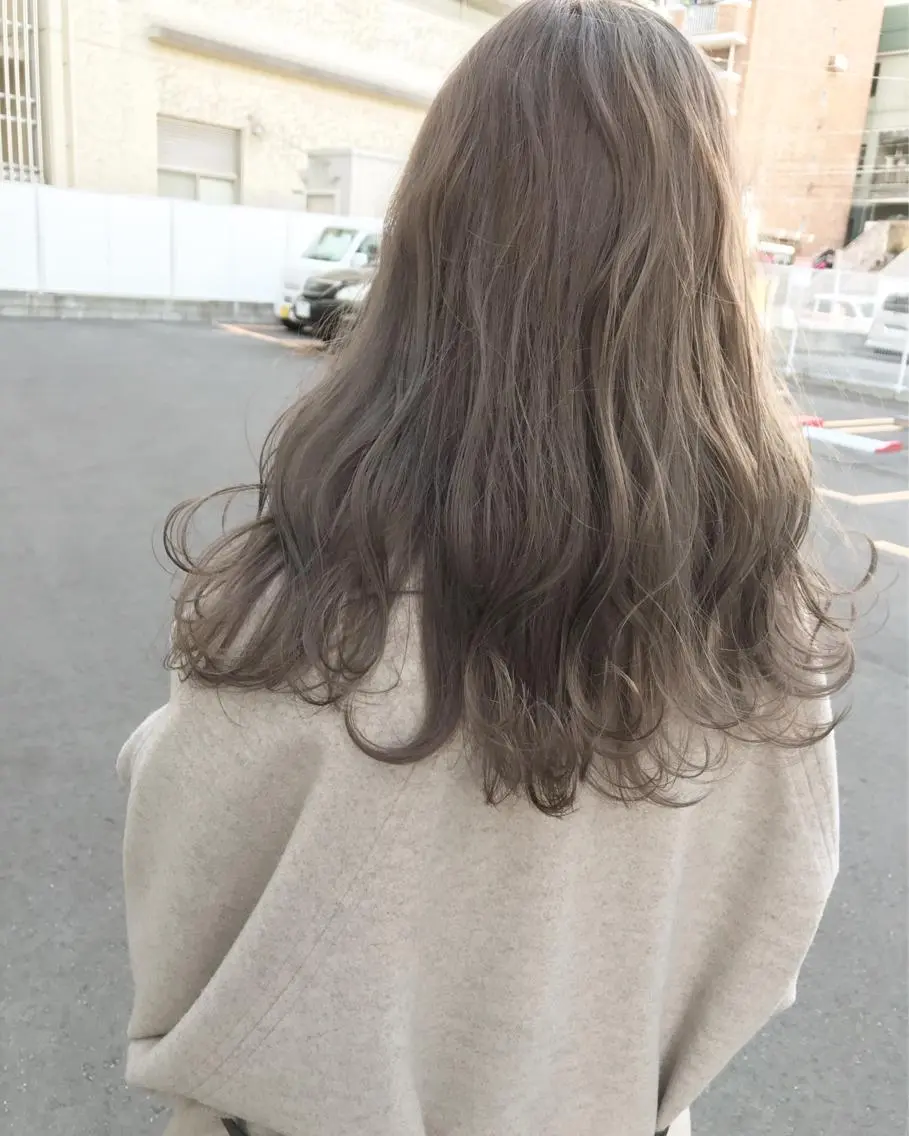 ロング ヘアカラー トリートメント Musiiik hairのヘアスタイル