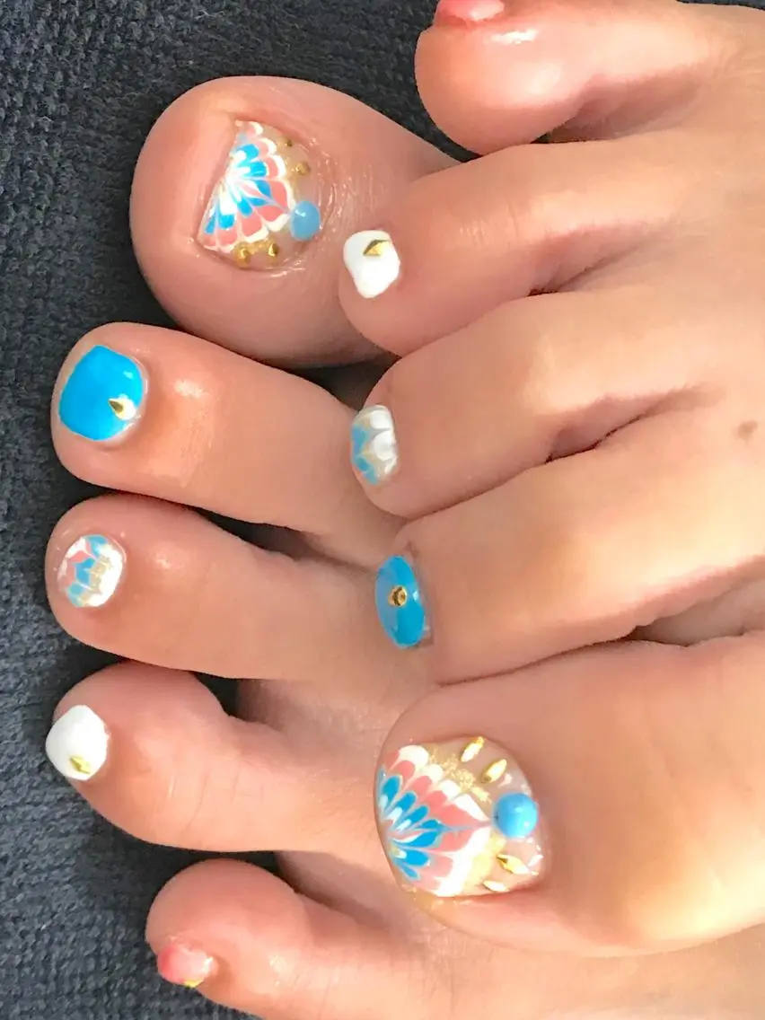 ネイル うるま市サロン Yuko Izawaのネイルデザイン