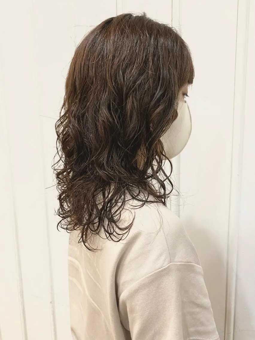 セミロング パーマ ショート& パーマ　坂本のヘアスタイル