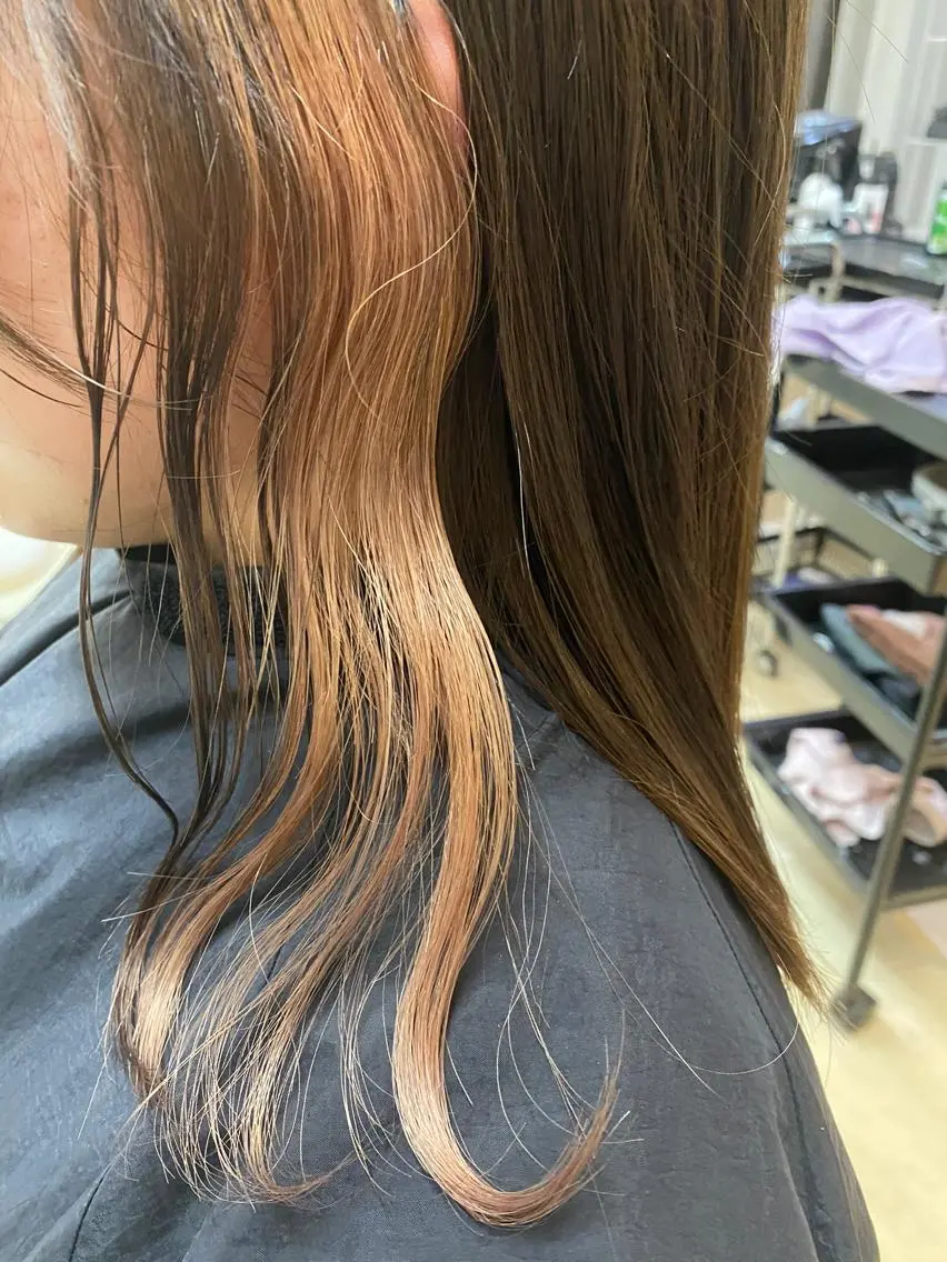 セミロング ヘアカラー 見川 ヒカルのヘアスタイル
