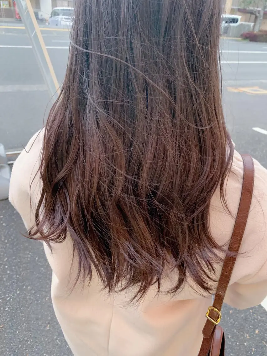 ロング カラー ブリーチ ブリーチなしカラー ピンクカラー 失敗しないパーマ 稲葉/草薙のヘアスタイル