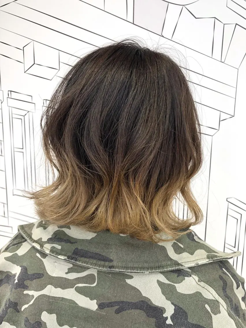 ミディアム カラー ブロンド ブラウンカラー グラデーションカラー レイヤー⭐️カラー ⭐️平川雅史のヘアスタイル