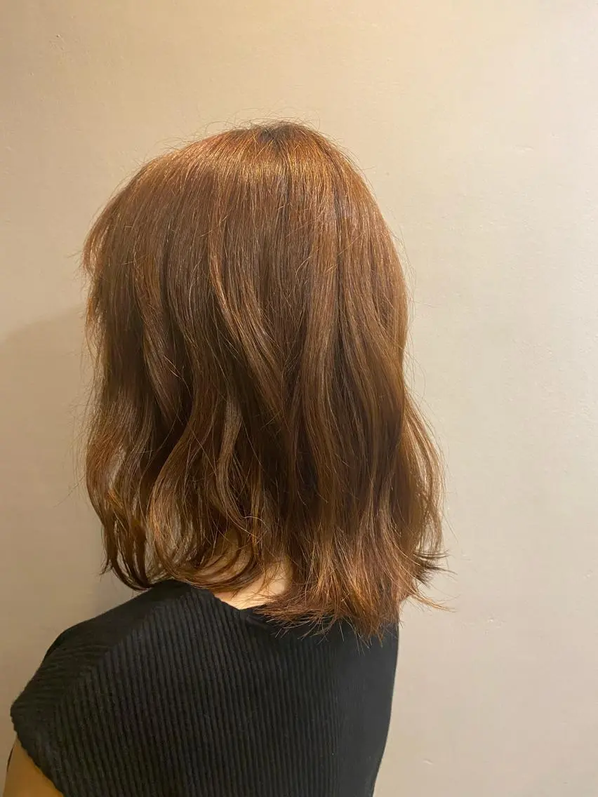 ショート ヘアアレンジ 金ウンス 髪質改善カラーのヘアスタイル