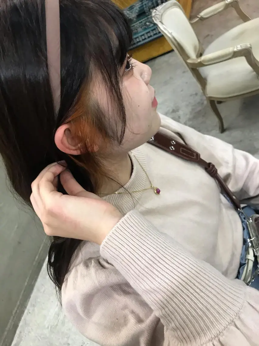 ロング カラー ヘアアレンジ ダブルカラー イヤリングカラー オレンジ お任せヘア☘️☘️ 及川渚のヘアスタイル