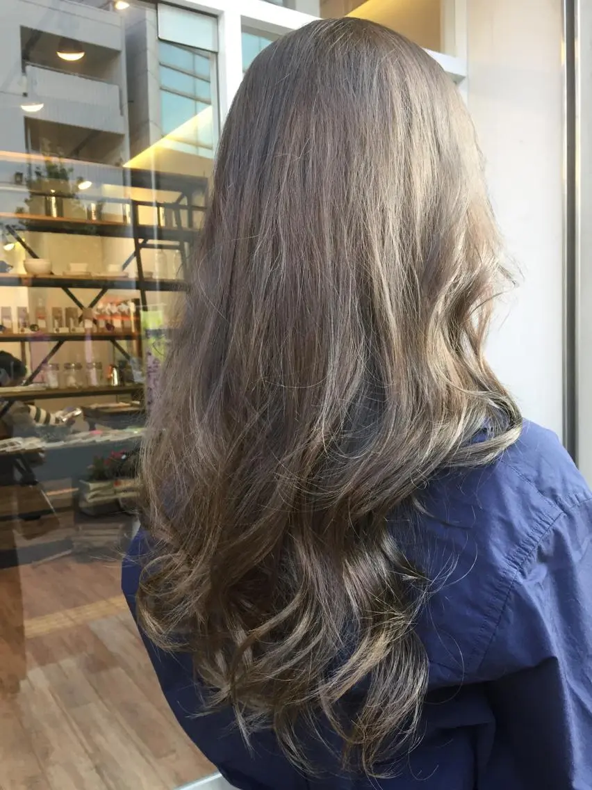 ロング カラー アッシュ 透明感カラー ◇おの あすか◇のヘアスタイル