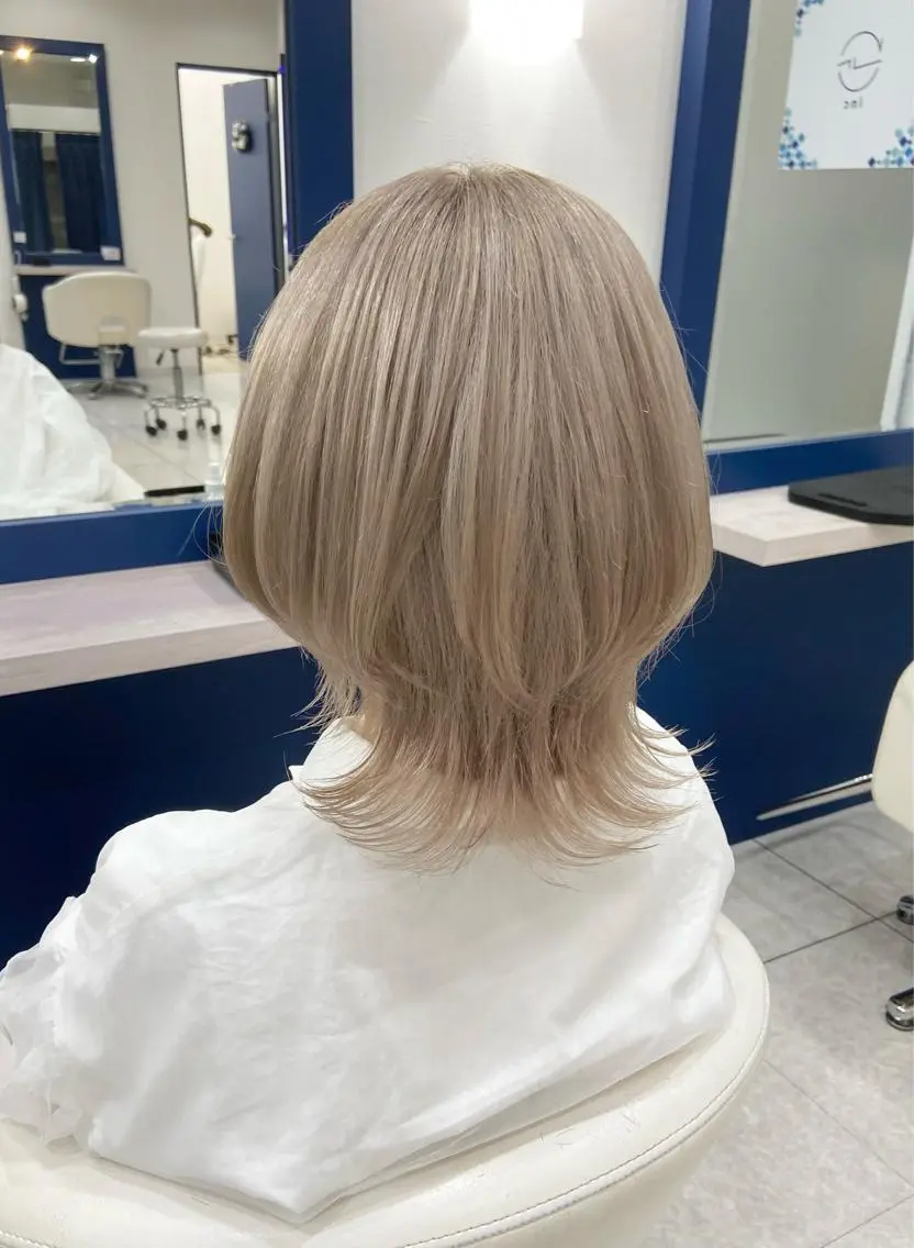 カラー ブリーチ 💎Eleanor ニイナ💎のヘアスタイル