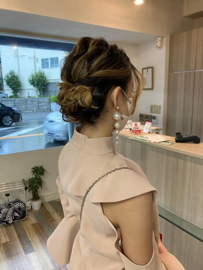 ヘアアレンジ カット ヘアカラー トリートメント ヘアセット ✂️似合わせの魔術師 石田一樹✂️のヘアスタイル