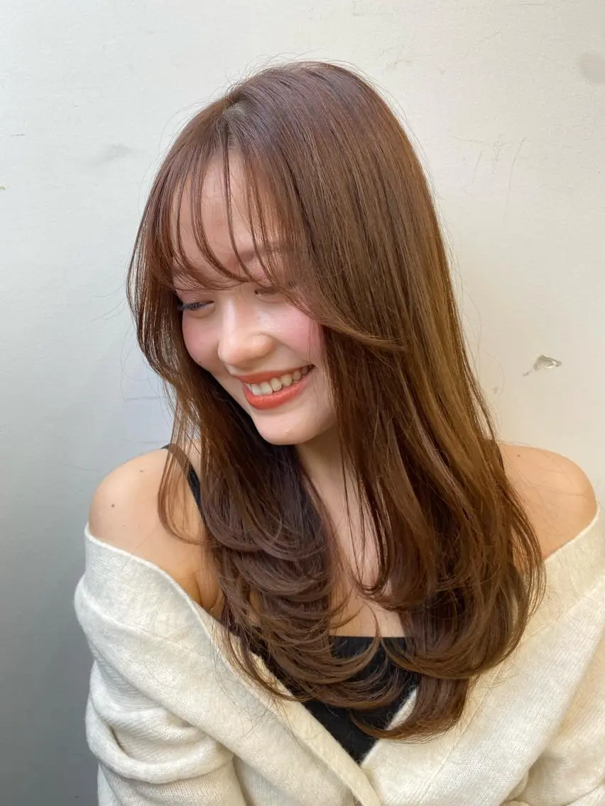 セミロング カット ✨大人韓国レイヤー ✨吉原 潤✨のヘアスタイル