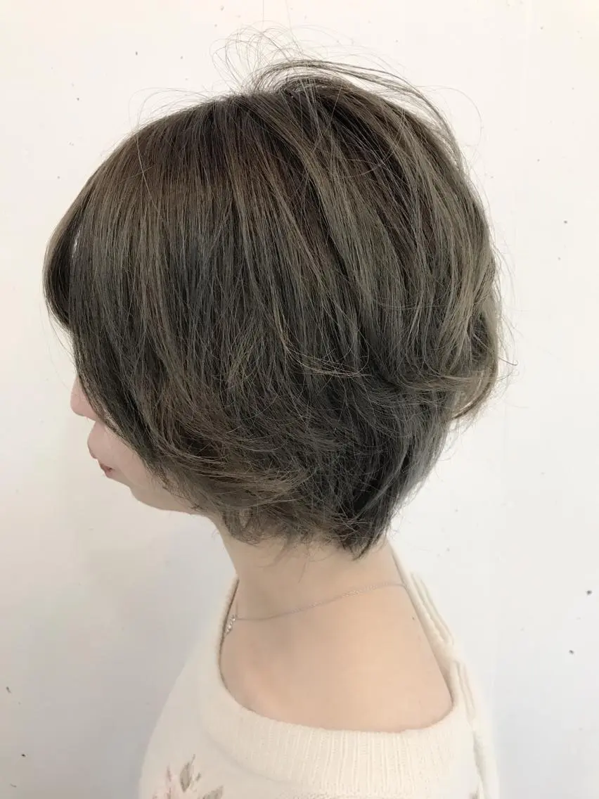 カラー ブリーチ カット ヘアカラー トリートメント ヘッドスパ グレージュ/髪質改善 Yamato.hのヘアスタイル