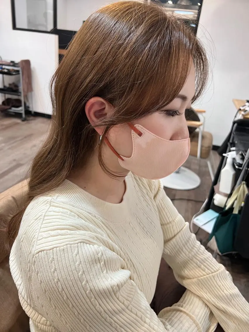 ロング カット ヘアカラー トリートメント 安井 貞好のヘアスタイル