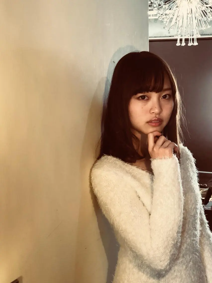 セミロング カラー ベージュカラー オリーブベージュ 及川 祐輔のヘアスタイル