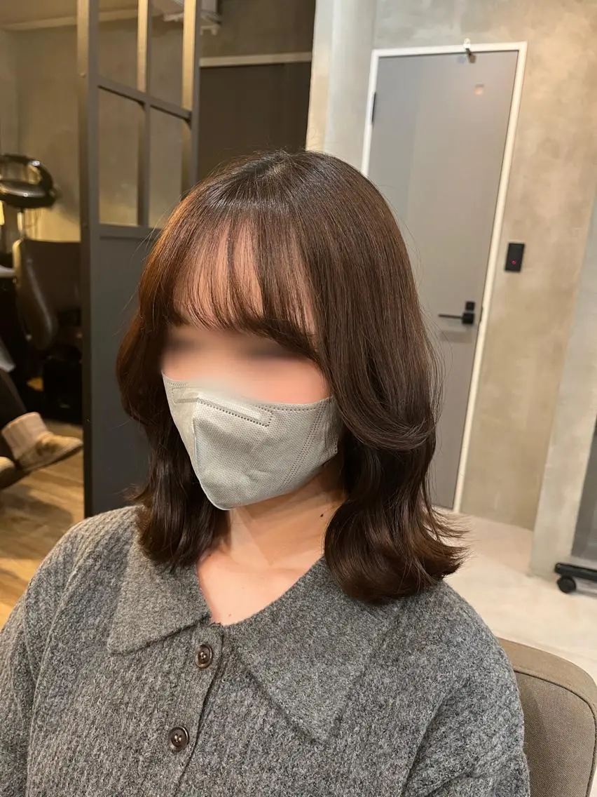 ミディアム カラー くびれヘア くびれレイヤー レイヤーカット 小顔カット RIYA❤︎ Aujuaソムリエのヘアスタイル