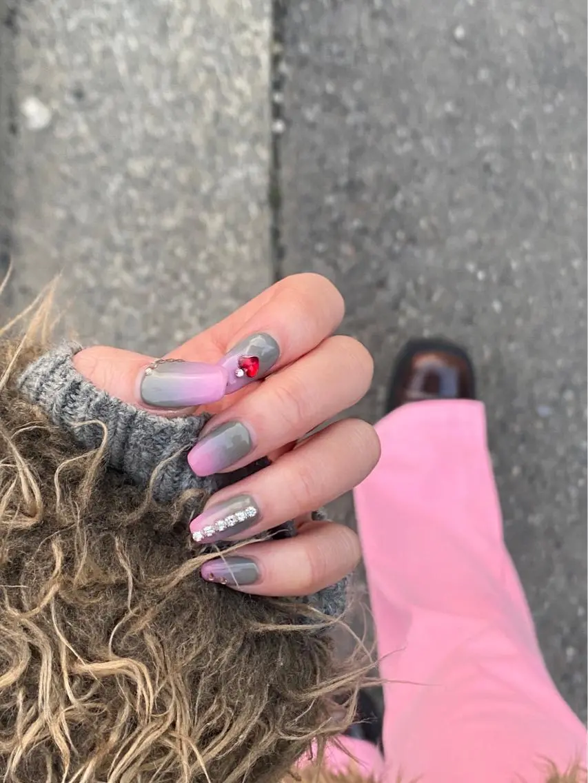 ネイル フレンチネイル ジェルネイル 韓国ネイル 持ち込み パラジェル LeaLea nails.のネイルデザイン