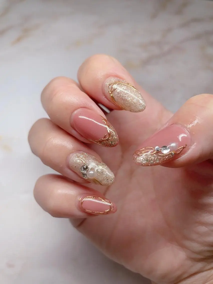 セミロング ハンドネイル WELINA nail salonのエステ・リラクイメージ