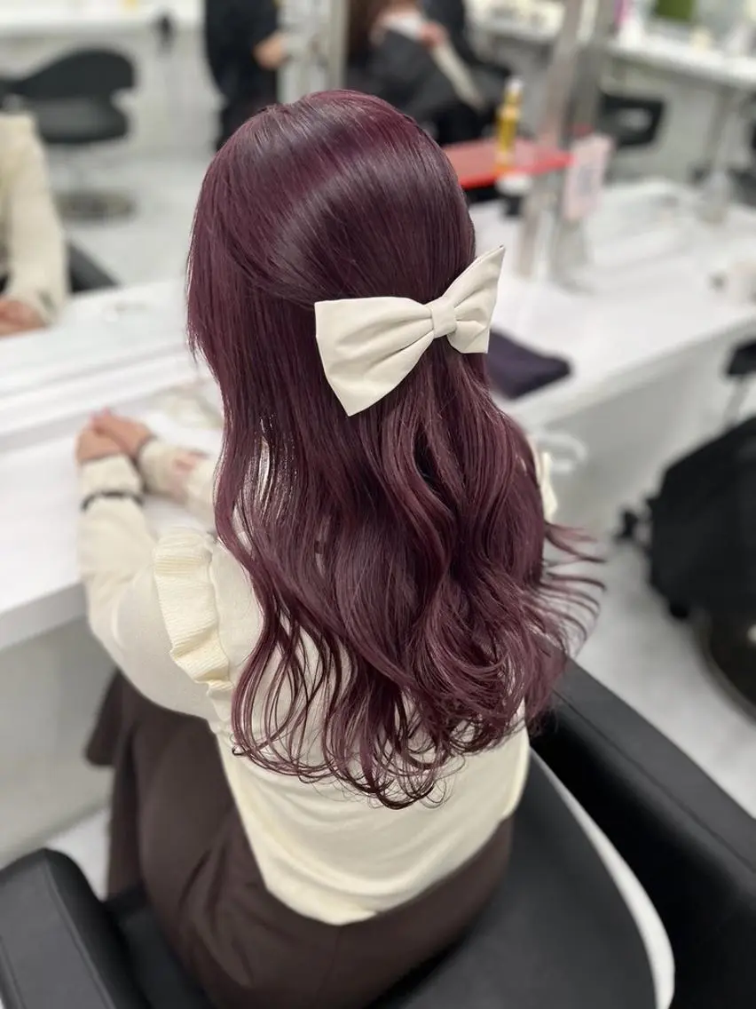 カラー girlな暖色ヘア 🪽🫧ハルナ🎀のヘアスタイル