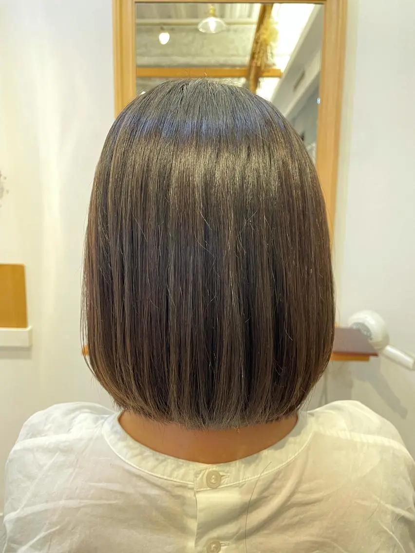 ショート カラー ボブ kuschel モリオカのヘアスタイル