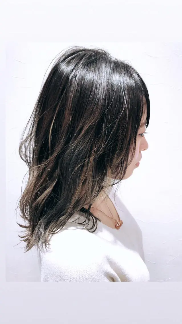 ミディアム カラー グラデーションカラー 似合わせの達人🔥 石川就平のヘアスタイル
