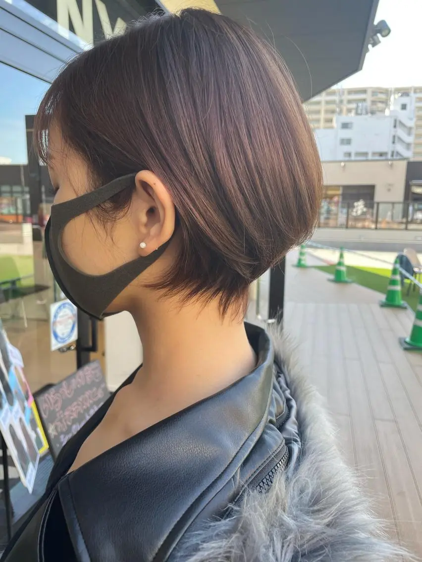 ショート カラー ショートボブ ブラウンカラー マロンブラウン ボブ ショートヘア カット ヘアカラー メンズヘア特化 崎田 成人のヘアスタイル