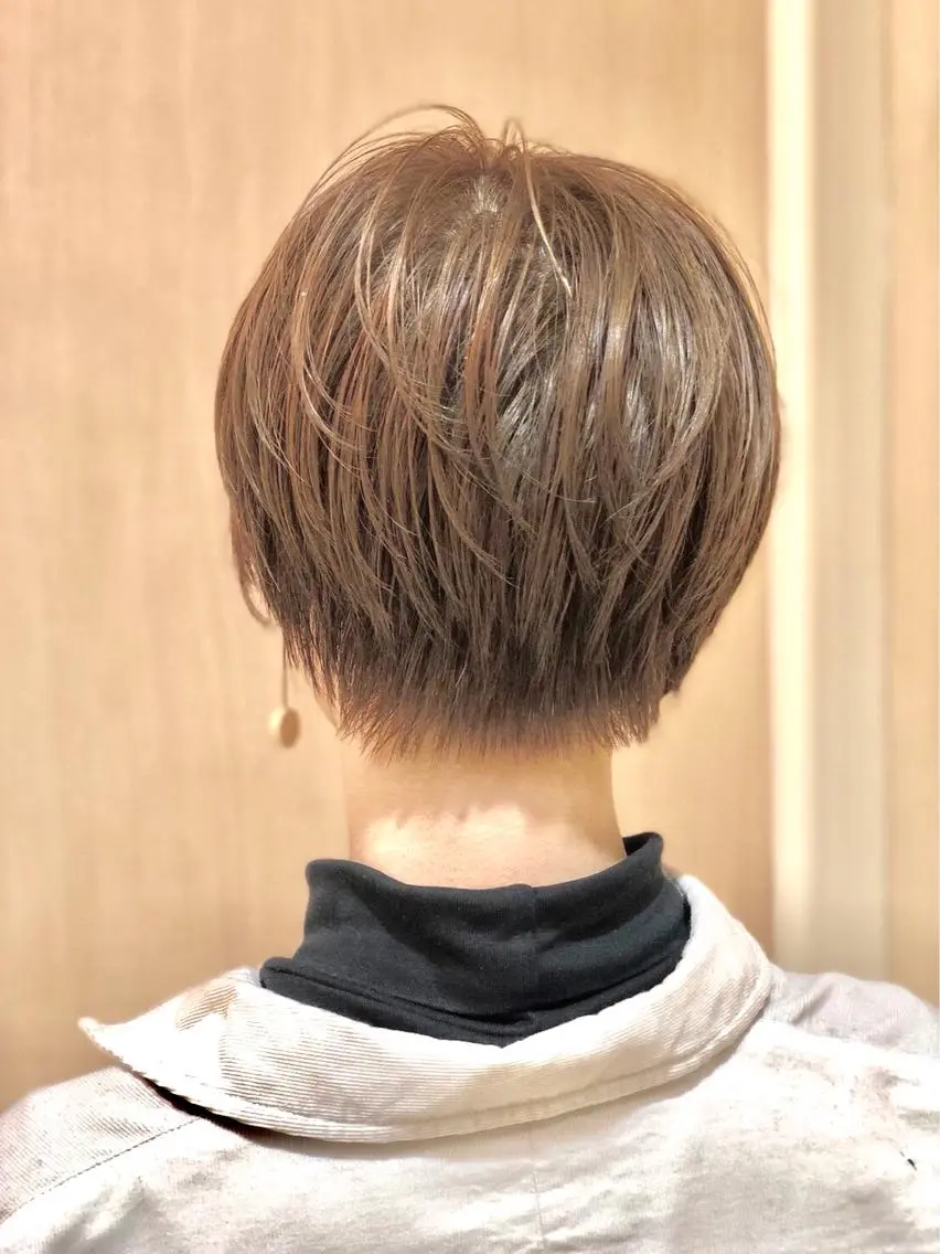 ショート ヘアカラー トリートメント 🤍美髪改善職人🤍 高橋　臣介 店長のヘアスタイル