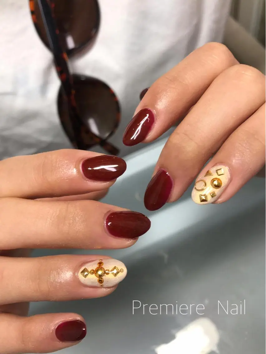 ネイル ボルドー ゴールド Premiere Nail商店街店のネイルデザイン